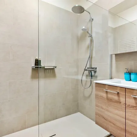 Marvelous With Garden And Terrace Apartment